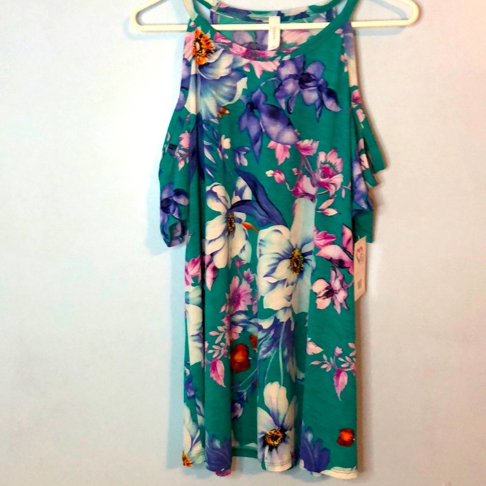 Honeyme Cold Shoulder Floral Top